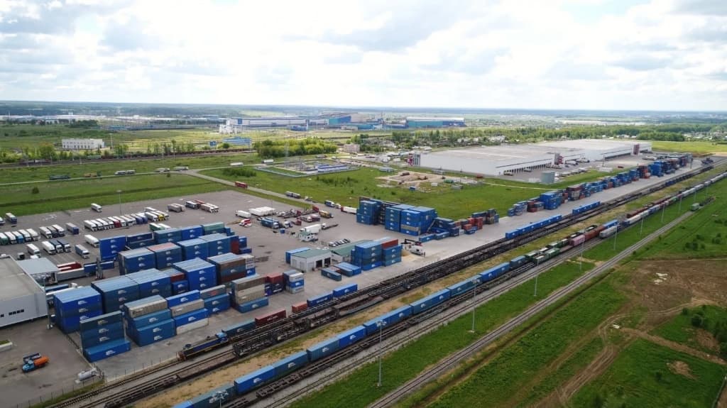 Что называется контейнерным поездом и как они подразделяются. Смотреть фото Что называется контейнерным поездом и как они подразделяются. Смотреть картинку Что называется контейнерным поездом и как они подразделяются. Картинка про Что называется контейнерным поездом и как они подразделяются. Фото Что называется контейнерным поездом и как они подразделяются Что называется контейнерным поездом и как они подразделяются. Смотреть фото Что называется контейнерным поездом и как они подразделяются. Смотреть картинку Что называется контейнерным поездом и как они подразделяются. Картинка про Что называется контейнерным поездом и как они подразделяются. Фото Что называется контейнерным поездом и как они подразделяются